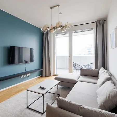 Lovely Apartment In Marina Tower - 10Min To City Center Viena Exterior foto