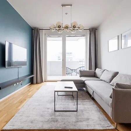 Lovely Apartment In Marina Tower - 10Min To City Center Viena Exterior foto