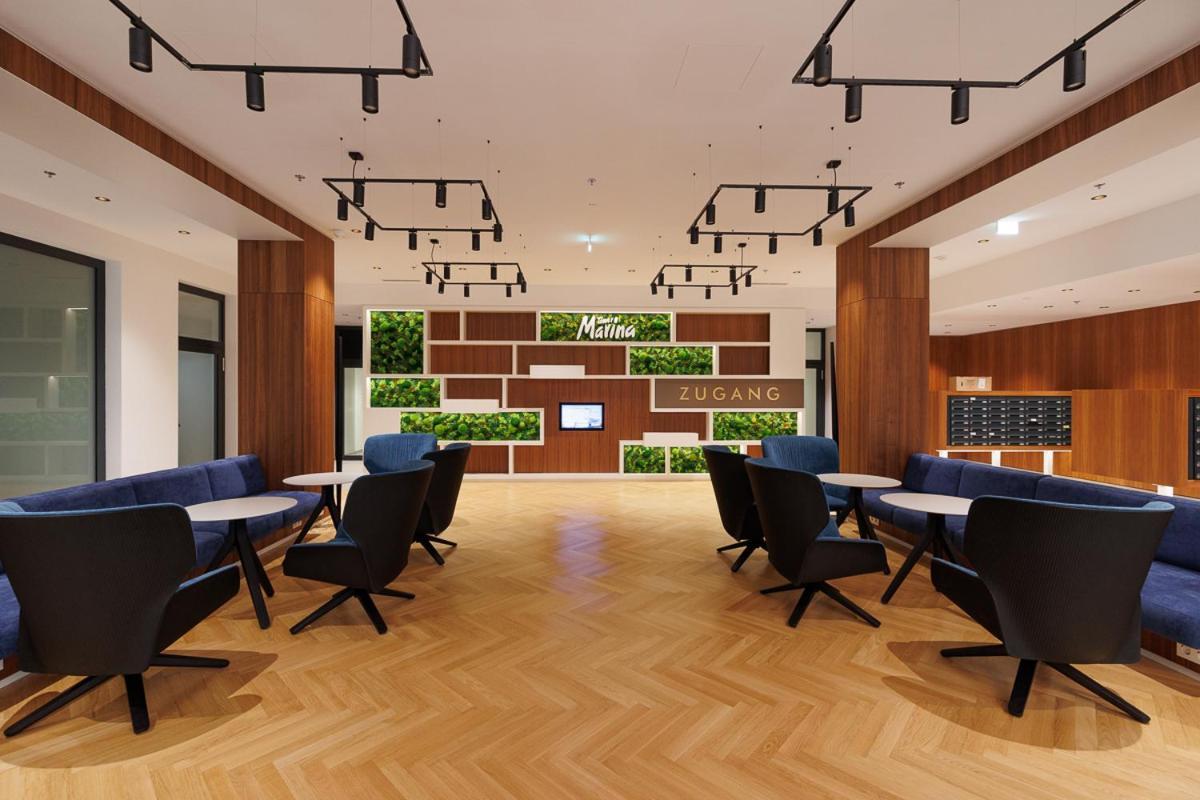 Lovely In Marina Tower - 10min To Center Apartment