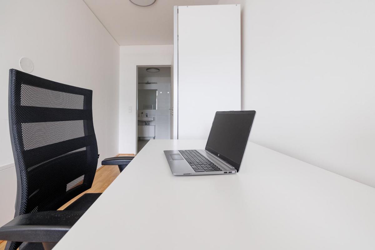 Apartment Lovely In Marina Tower - 10min To Center Vienna
